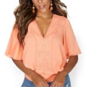 NWT NY&Co Lily & Cali Designer Collection Bell Sleeve V-neck Blouse in Peach M